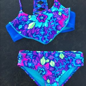 Swimsuit bundle! Size 4/5 all excellent condition